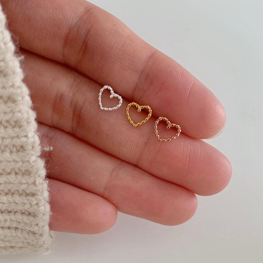 Airy heart earrings