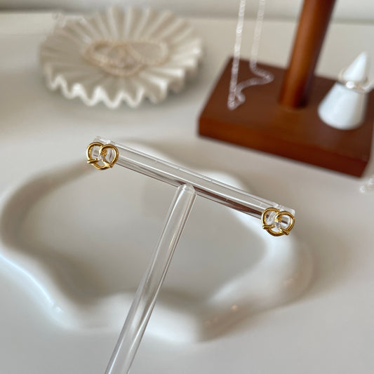 Mini pretzel stud earrings