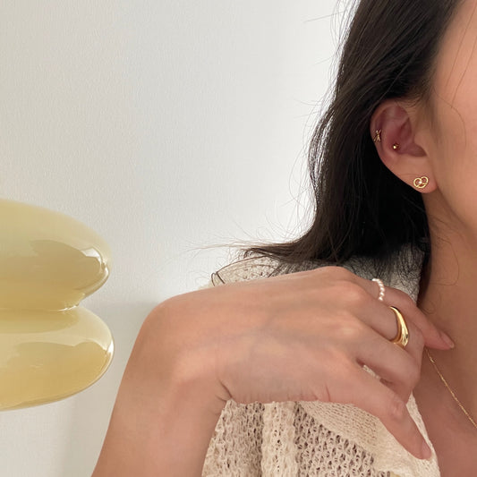 Mini pretzel stud earrings