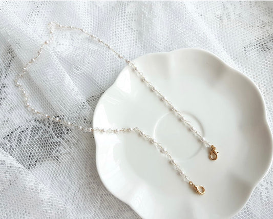 Pearl and bead mask strap