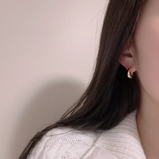 Pie one-touch earrings