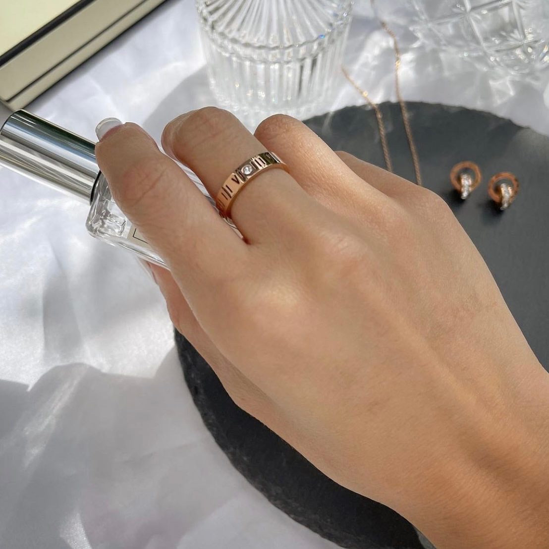 The classic romanian ring