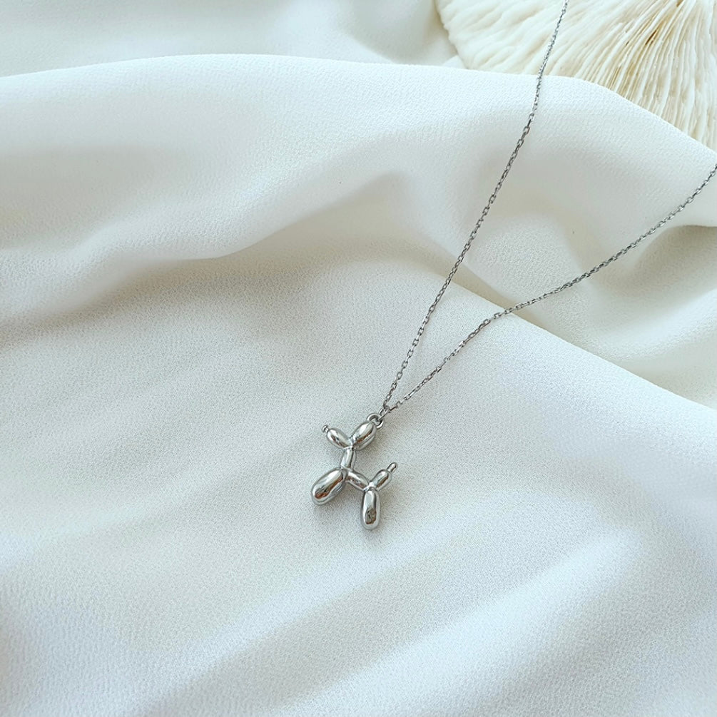 Balloon puppy necklace