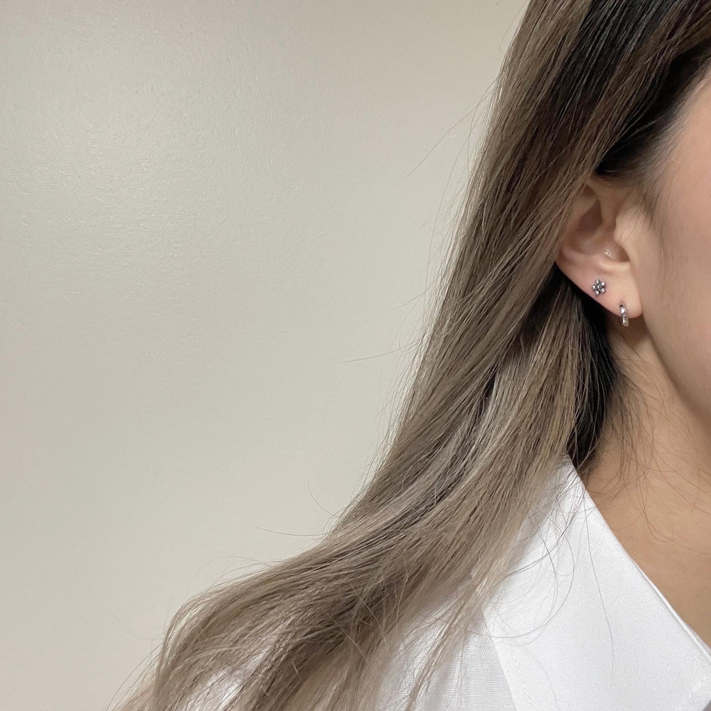 Daily one-touch earrings