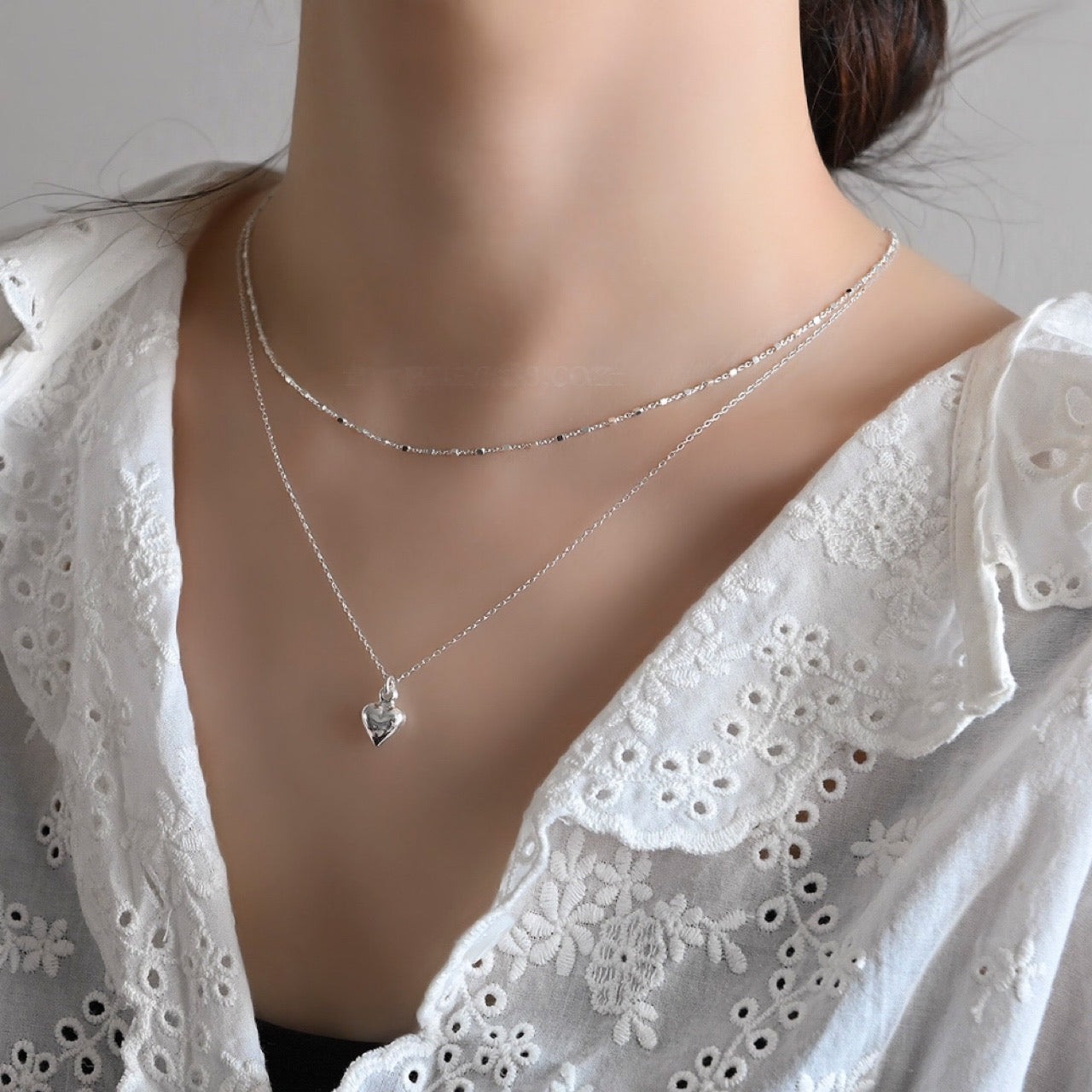 Balloon heart necklace