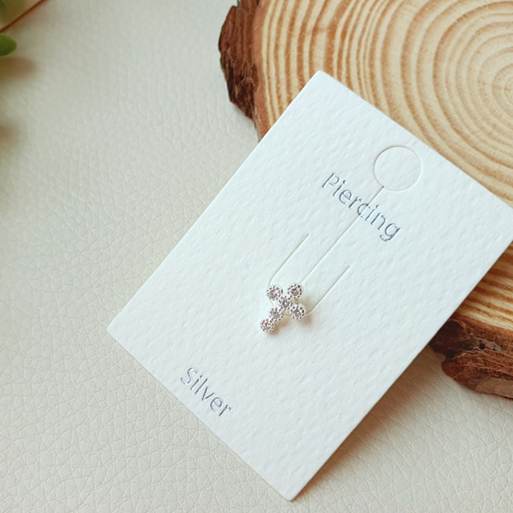 Cubic cross piercing