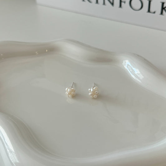 Cotton bouquet earrings