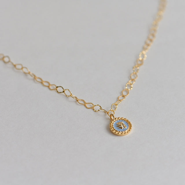 Belle necklace