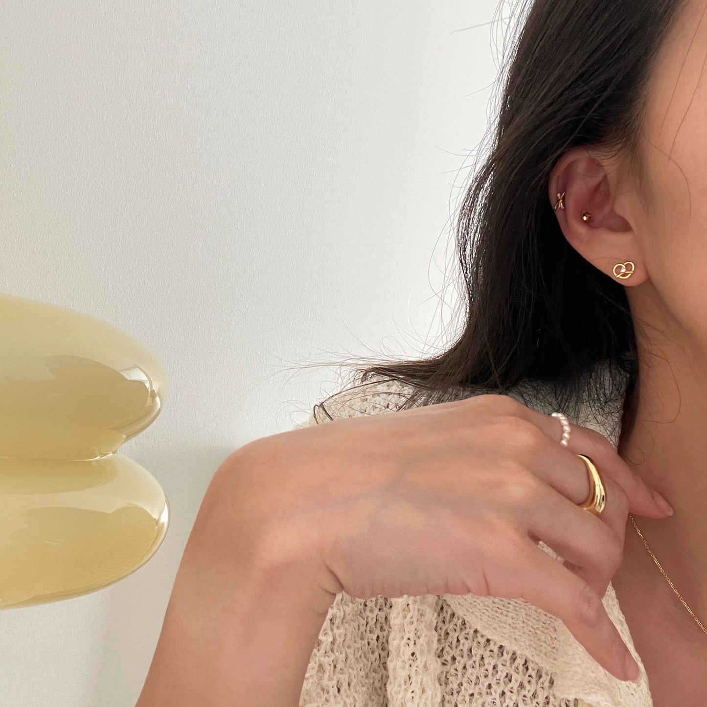 Mini pretzel stud earrings