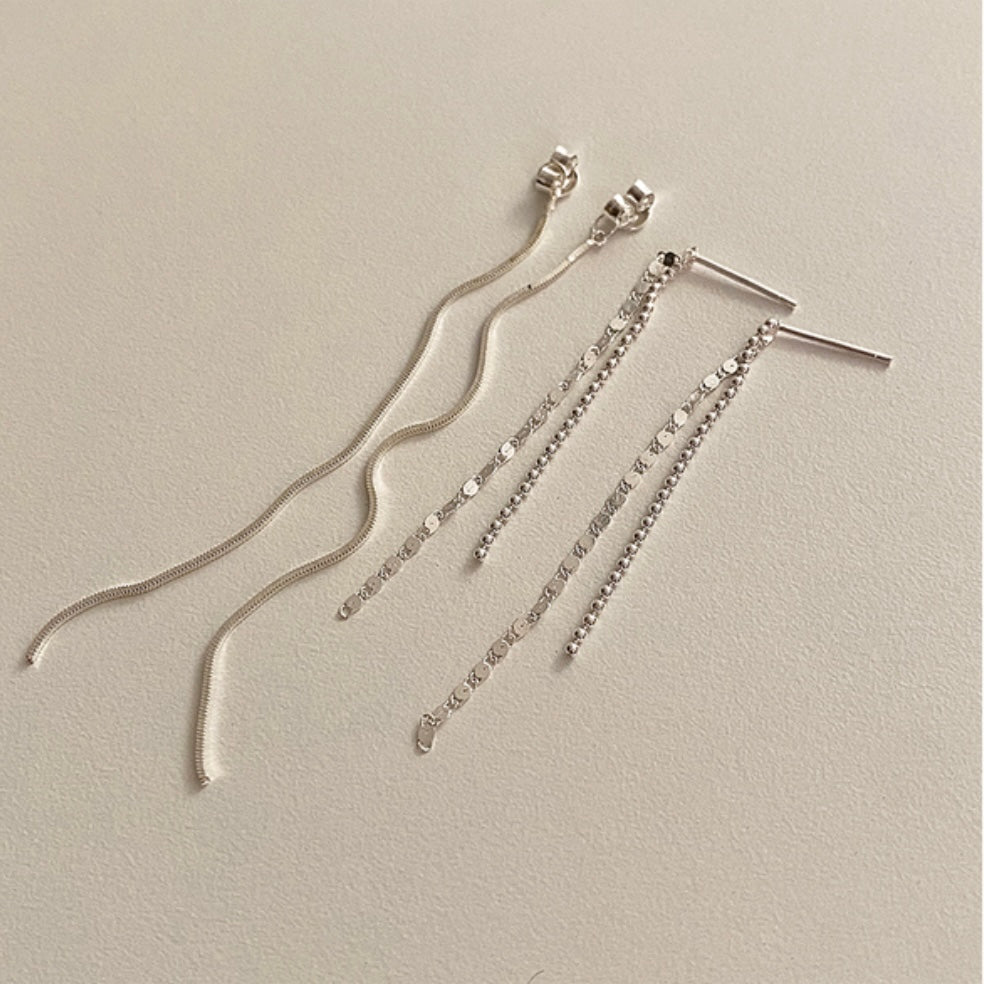 IU long chain earrings