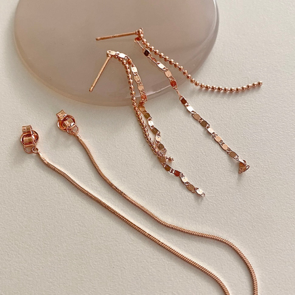 IU long chain earrings