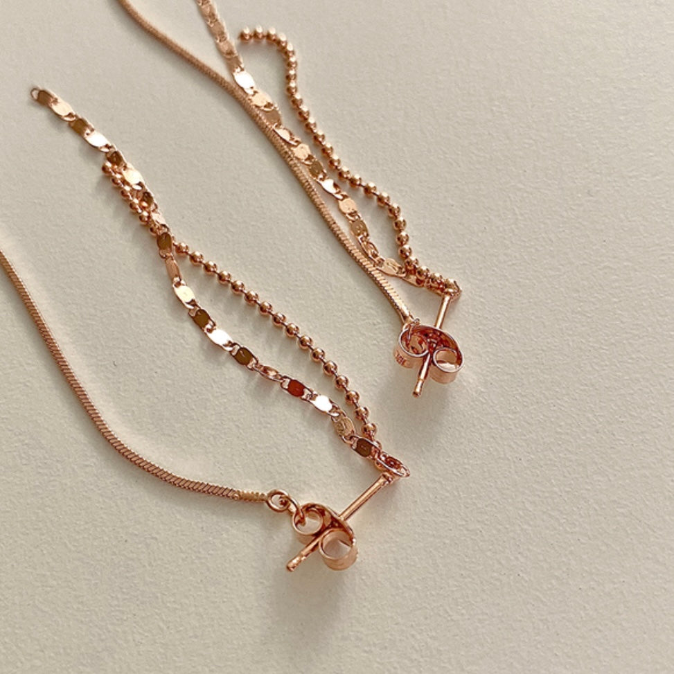 IU long chain earrings