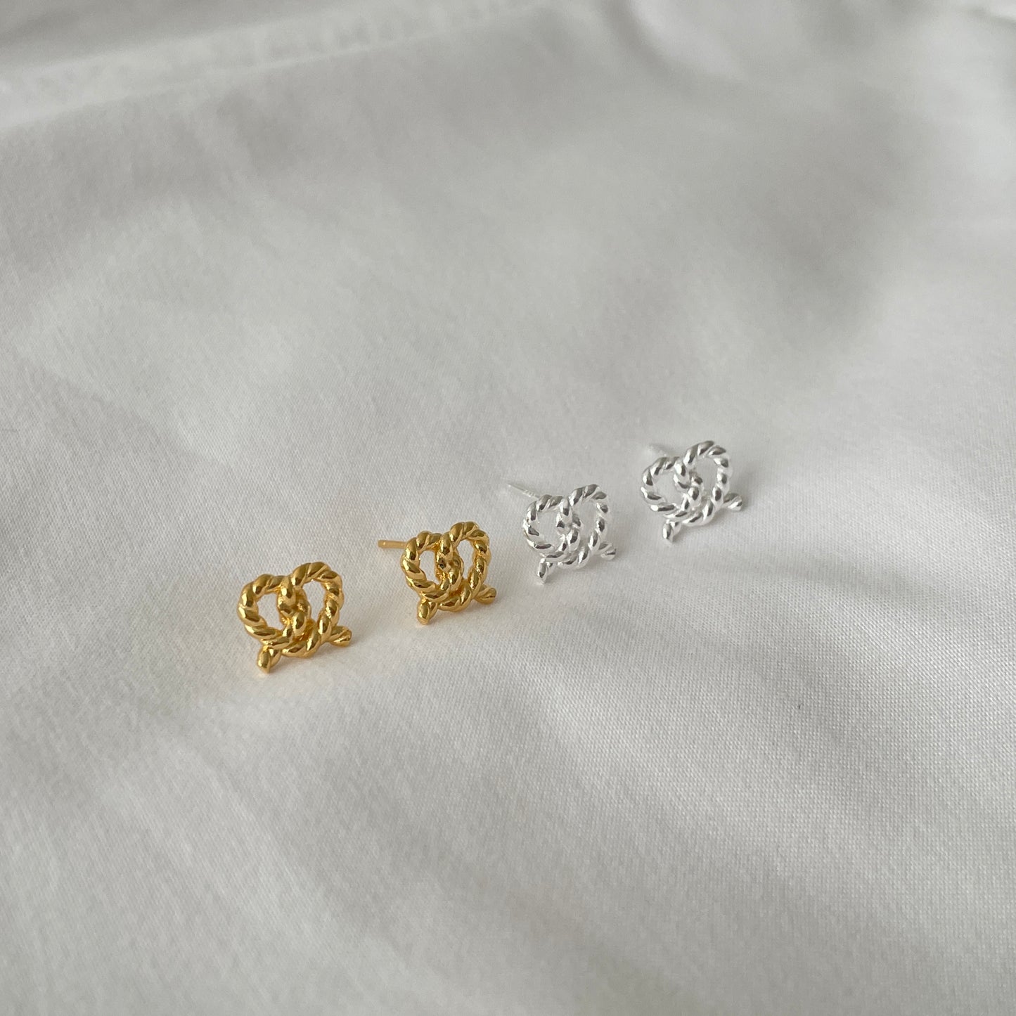 Twisted pretzel earrings