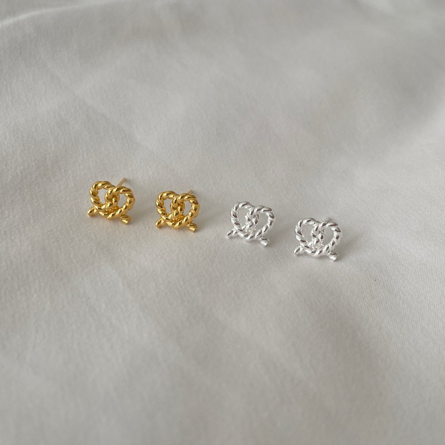 Twisted pretzel earrings