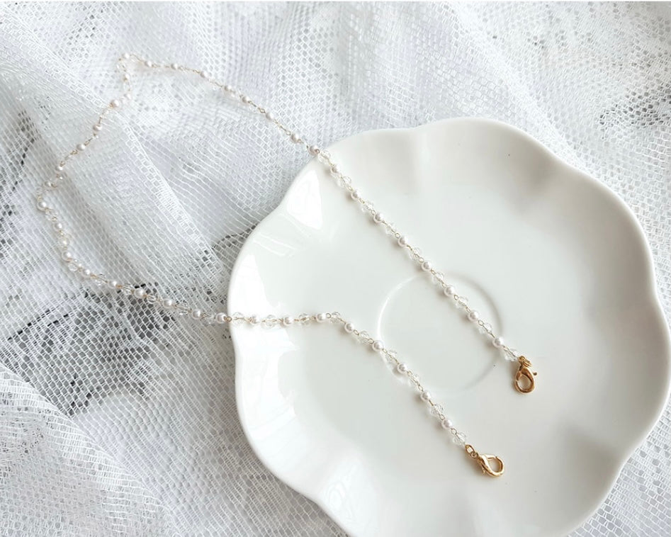 Pearl and bead mask strap
