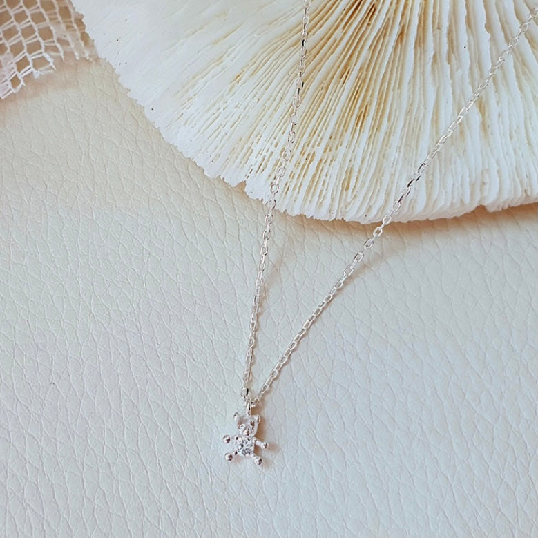 Teddy cubic necklace