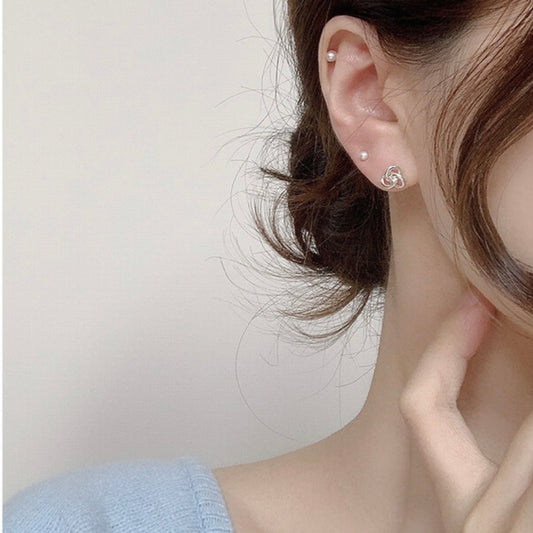 Three ring stud earrings