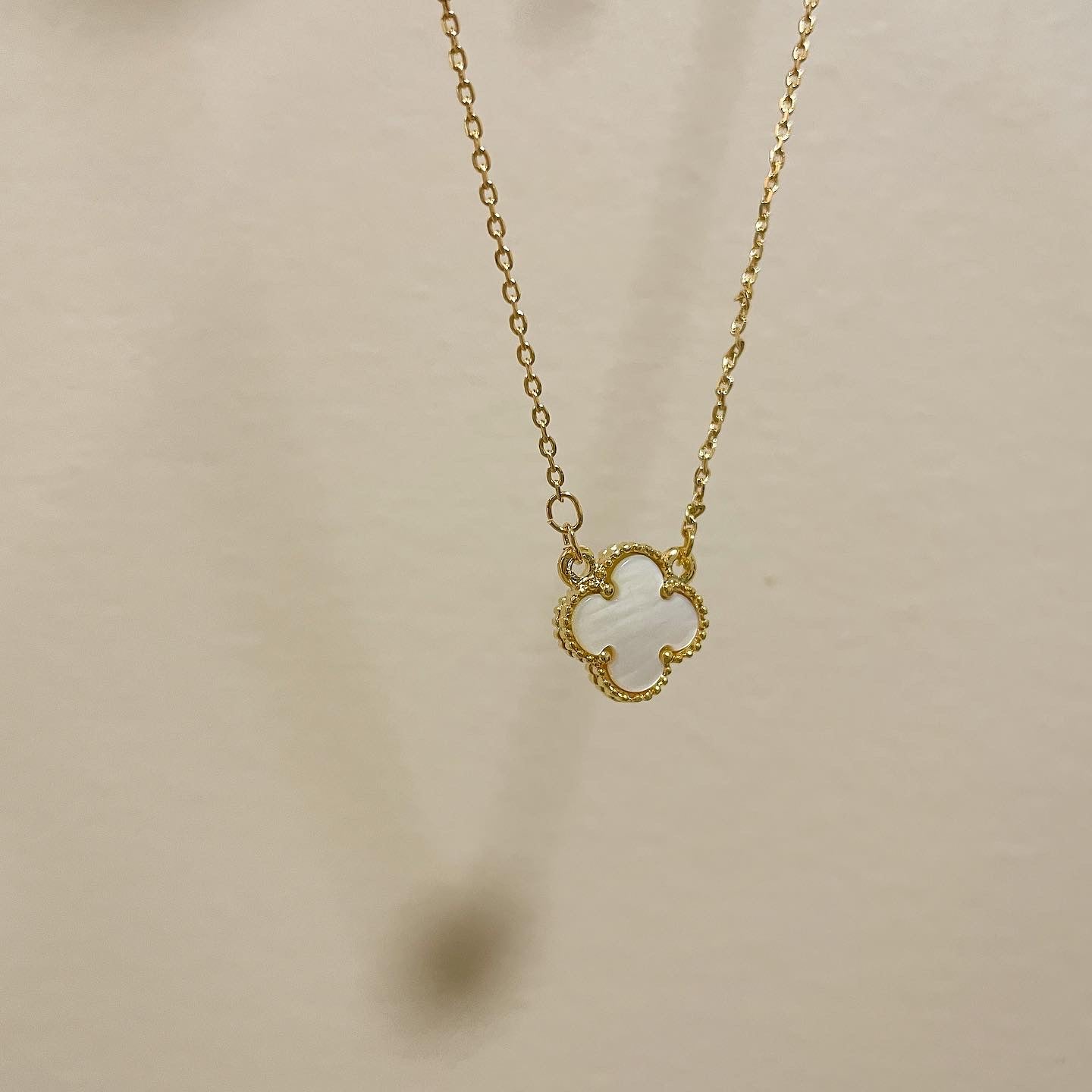 Basic clover earrings