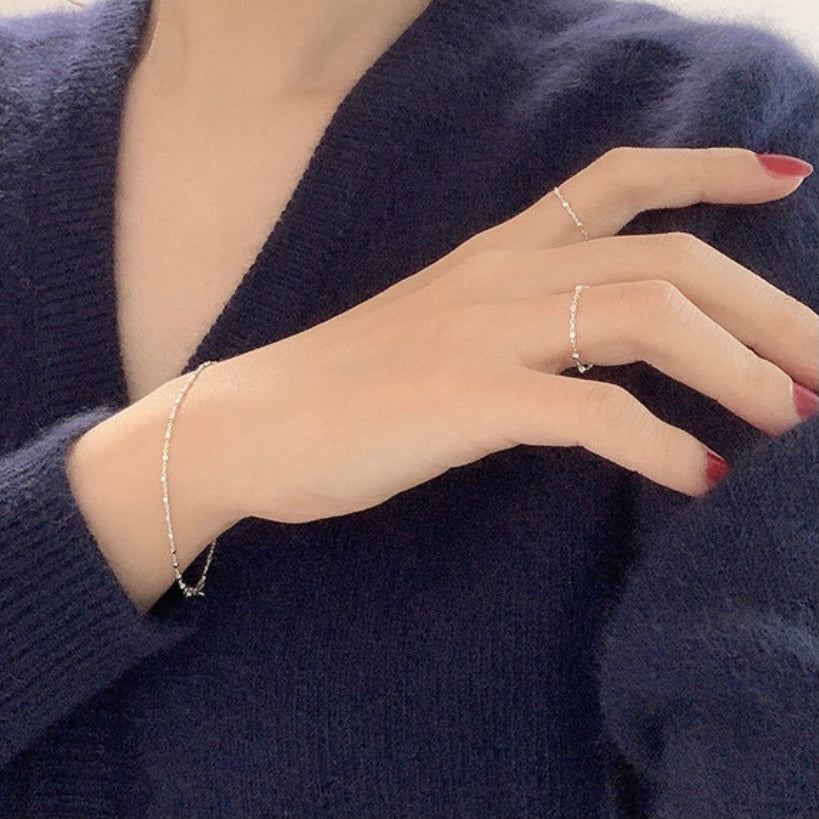 Silver cube point ring