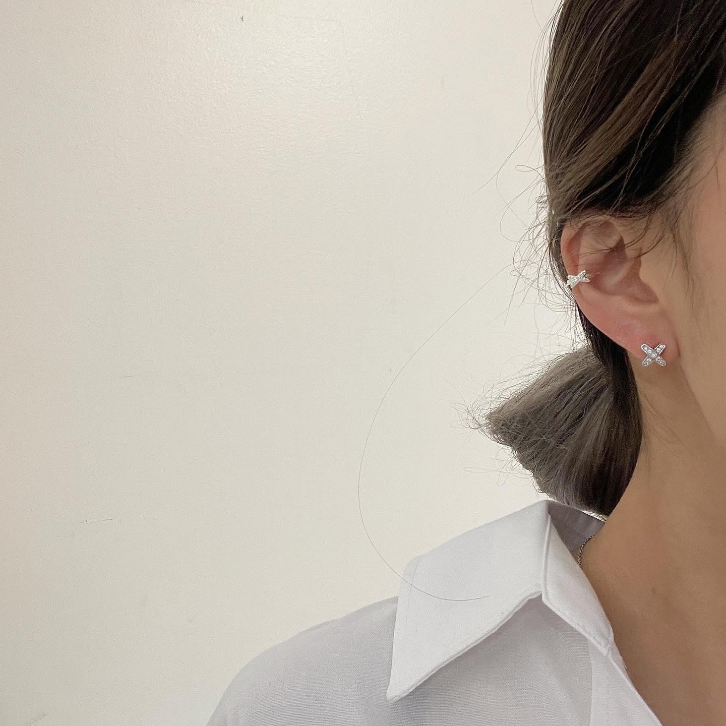 Starry X ear-cuff