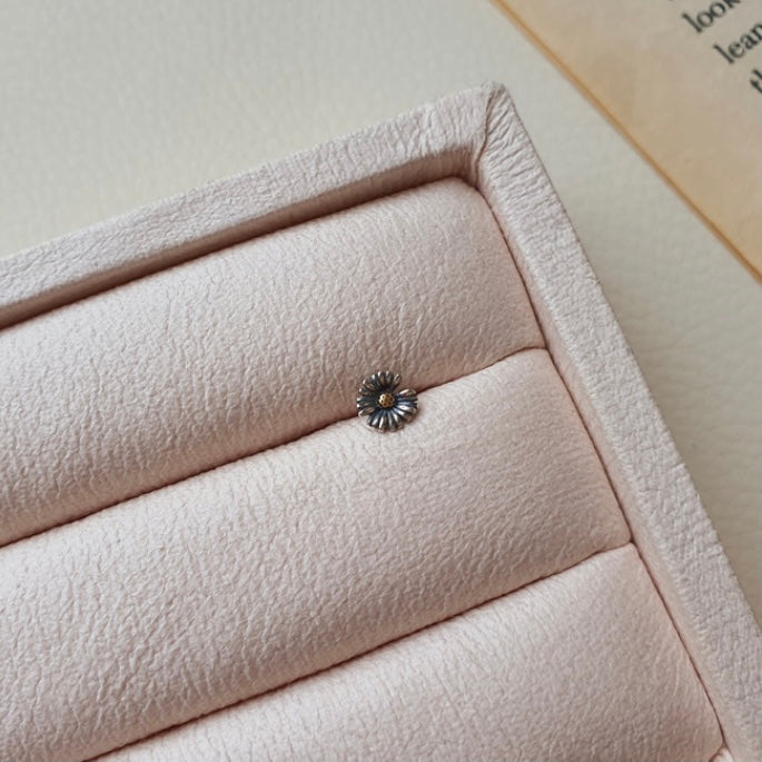 Vintage flower piercing