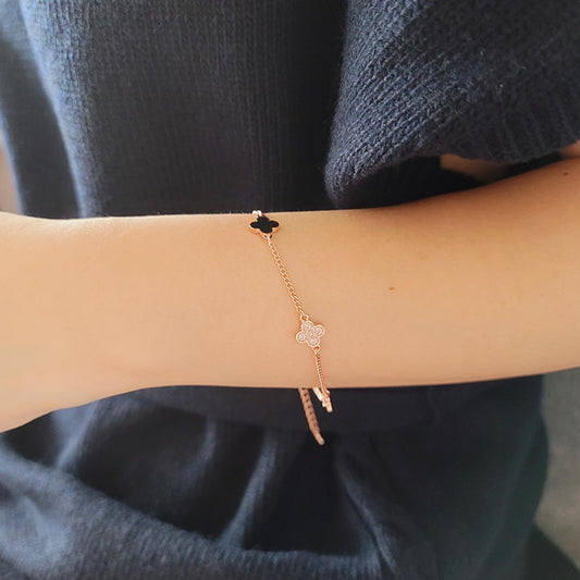 Clover bracelet