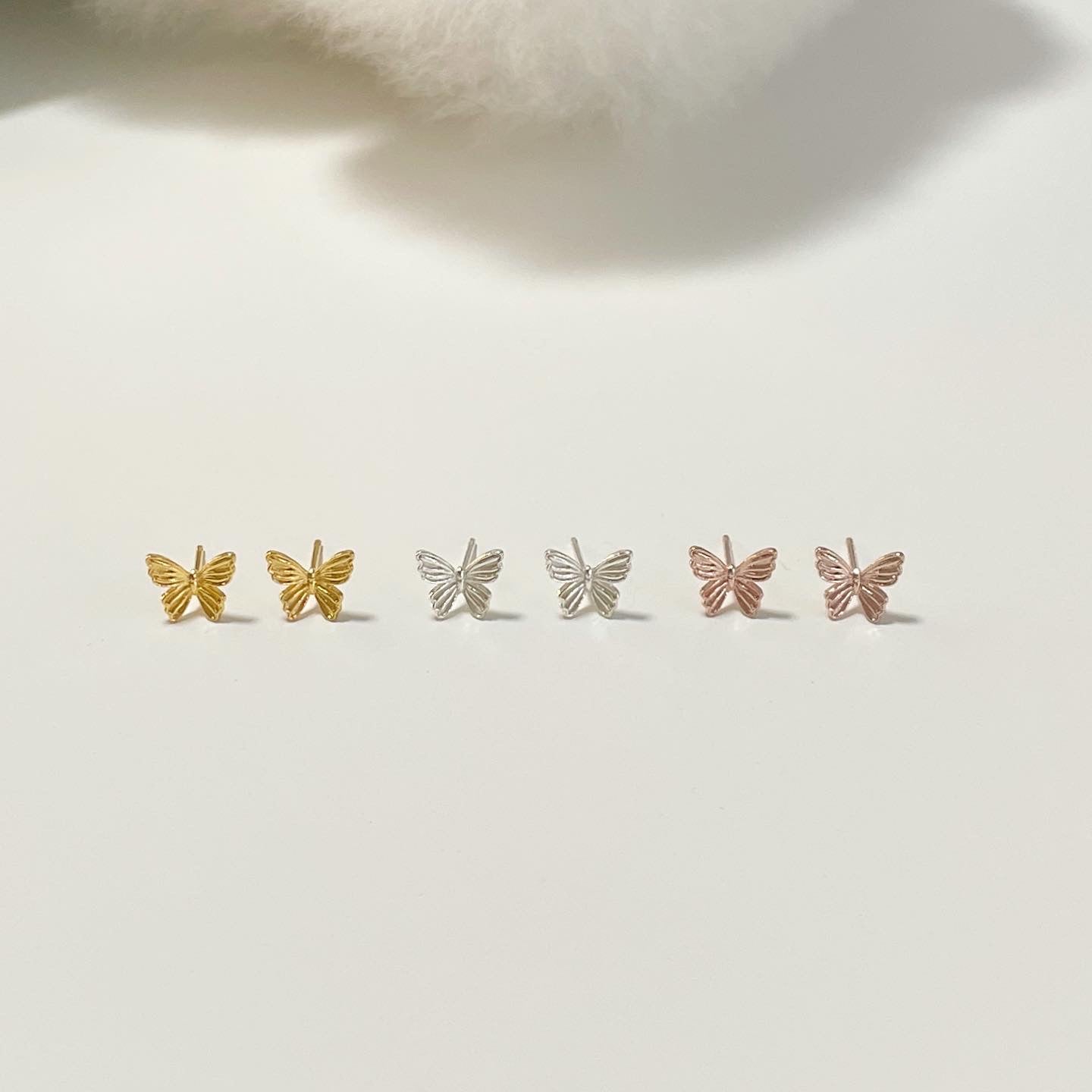 Nabi stud earrings 2.0