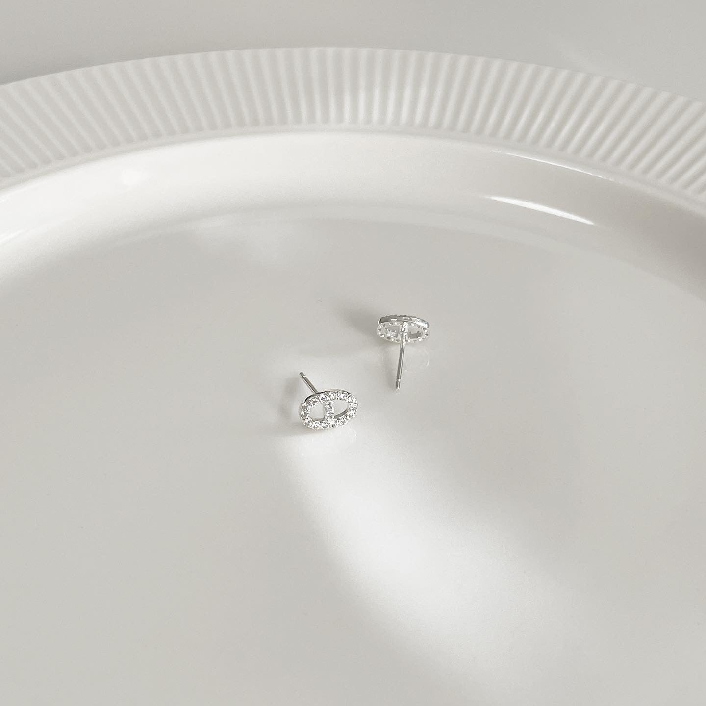 Chandal stud earrings