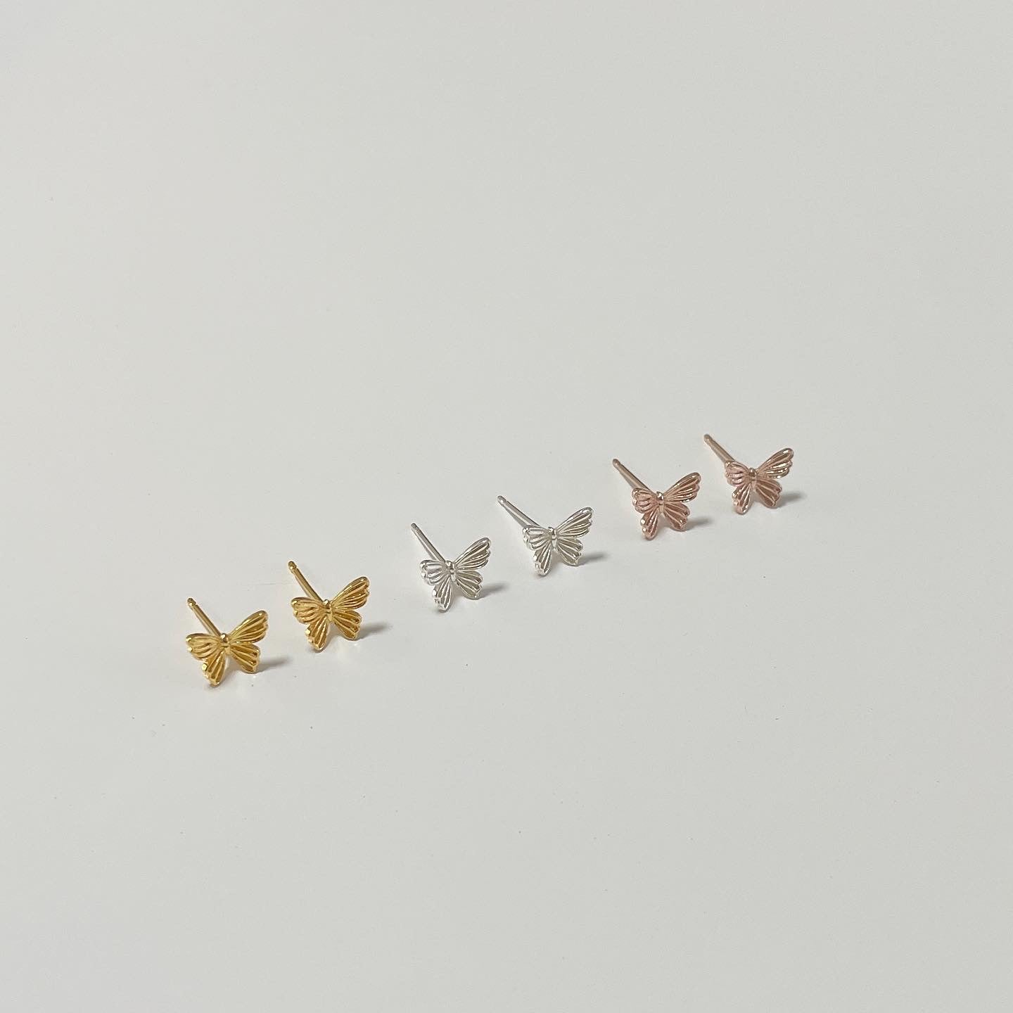 Nabi stud earrings 2.0