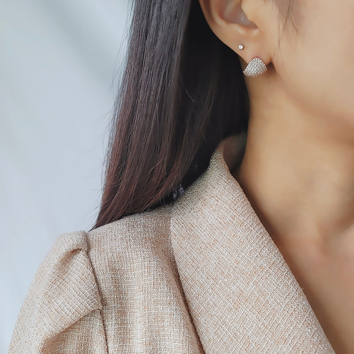 Diamond shell earrings