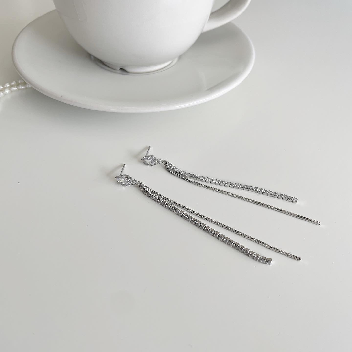 Iris drop earrings