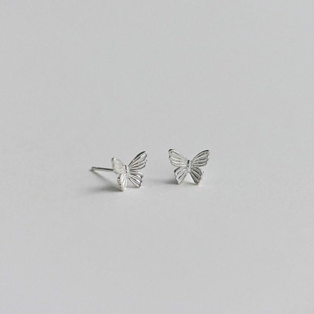 Nabi stud earrings 2.0