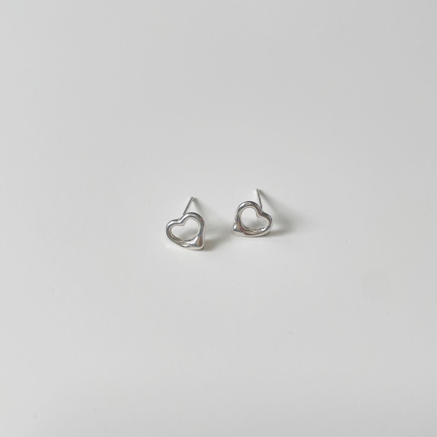 Heart candy stud earrings